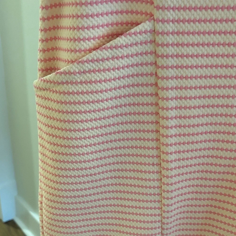 Entro Pink and Cream Striped V-Neck Top - Picture 8 of 8